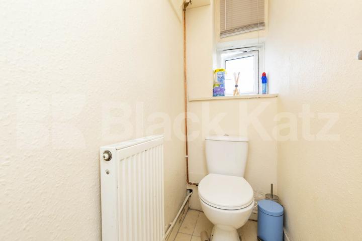 Perfect for 3 sharers and located in old street a zone 1 location Evelyn Walk, Old Street - Shoreditch